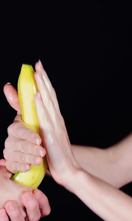 Massaging the penis will increase its size and strengthen male potency